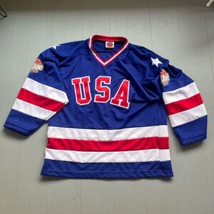 Vintage USA hockey jersey